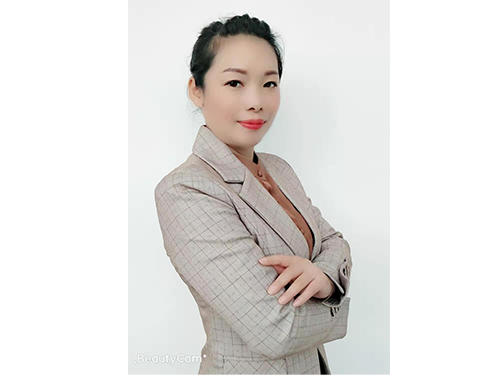 张 琼
